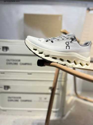ononpao's New Comprehensive Physical Training Sports Shoe Cloud X Is Comforta