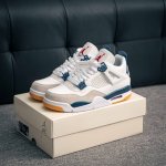 Core Private Nike Sb X Air Jordan Aj4 Joint Navy Blue White Blue Key Points To D