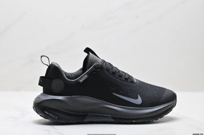 Corporate Nike React Infinity Run Flyknit 4 Gore-Tex Nike Cushioning Foam Low-To