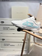 Good Bai Bai Jingting's Same Retro Fashion Wandering Shoes Guangdong Factory Goo