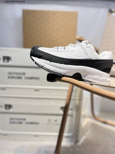 Nike Zoom Vomero Roam Marathon Retro Running Fifth Generation Leisure Sports Jog