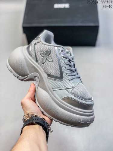 louis Vuitton Made In Guangdong, Leather Upper Material, Full Lambskin Lining