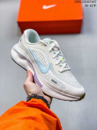 Company-Level Nike Nike Journey Run Women's Breathable Road Running Shoes Thick-