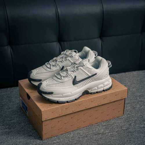 Core Private Nike Zoom Vomero Roam Marathon Retro Running Shoes 5Th Generation C