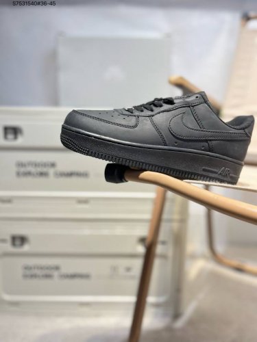 Nike Air Force 7 Air Force One Versatile Casual Sports Shoes. Soft And Elastic C