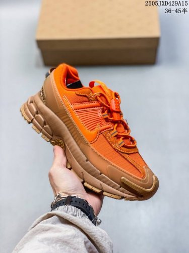 nike Air Zoom Vomero 5 Roam Comfortable, Durable, Non-Slip, Wear-Resistant Lo