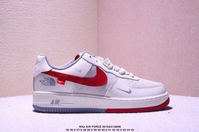 Genuine Nike Air Force 1 07 Air Force One Low-Top Versatile Casual Sports Shoes.
