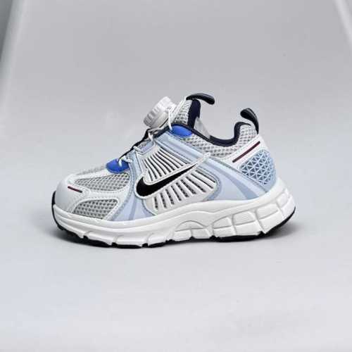 Nike Zoom Vomero 5 Retro Running Shoes Blend Fashionable Style And Rich Layered