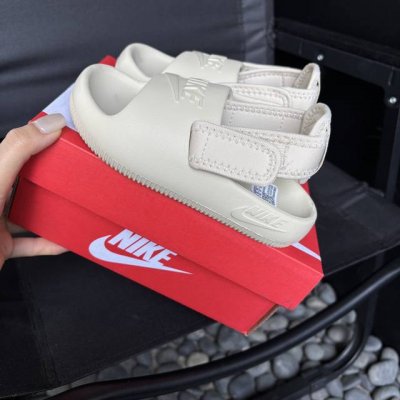 Nike Summer Toe-Exposing Velcro Two-Way Sandals With A Dual-Opening Velcro Desig