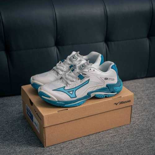 Core Private Mizuno Wave Lightning Z8 Comfortable, Non-Slip And Wear-Resistant L