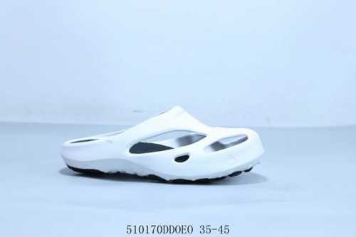 Popular Outdoor Casual Shoe Brand - Keen Uneek Flat-M Flat-Soled Stretch Slipper