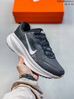 Nike Vomero 18 Comfortable Shock-Absorbing And Slip-Resistant Low-Top Running Sh