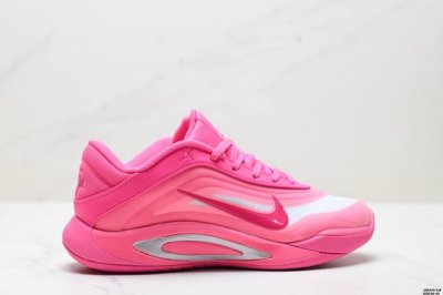 Company-Level Nike A'one Versatile And Comfortable, Shock-Absorbing And Breathab