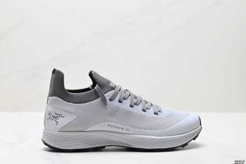 Company-Level Arcteryx Norvan Sl 3 Waterproof Low-Cut Outdoor Hiking Boots With