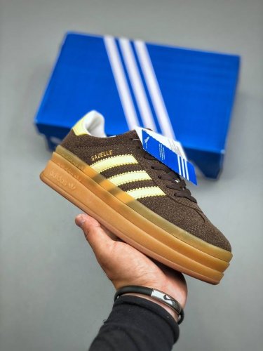 adidas Originals Gazelle Indoor Low-Top Three-Layer Sole, Wear-Resistant Thic
