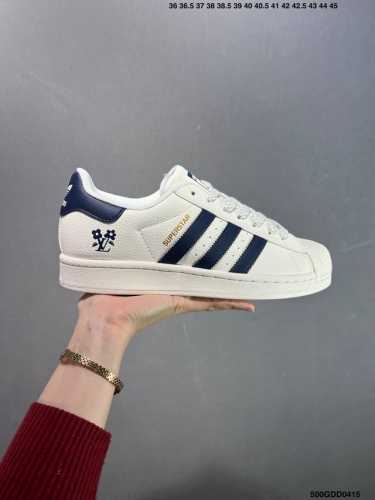 Company Ad Originals Superstar Classic Retro Shell Toe Sneakers J P9310 Born In