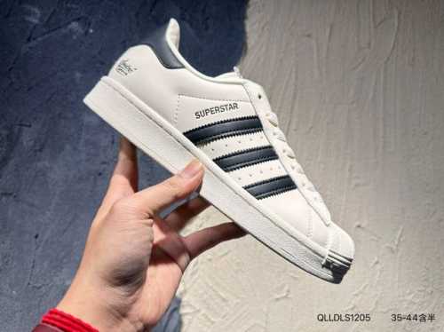 New Arrival Real-Life Photos: Adidas Originals Superstar Embroidered Logo Black