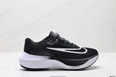 Company-Grade Nike Zoom Fly 5 Unbeatable Series Lightweight Flyknit Low-Top Casu