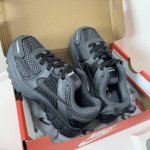 Nk V5 Kids' Shoes 26-37.5 This Nk Zoom Vomero 5 Kids' Sneaker Is So Cool! It's P
