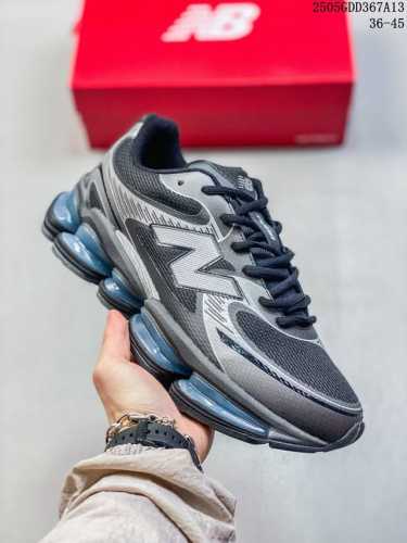 New Balance Nb U 0Ea Sports Running Shoes. This Reissue Of A Classic Shoe Model