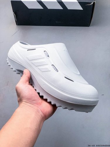 Adidas Ozwave Clog Ozeave Clog Versatile Comfortable, Abrasion-Resistant, Slip-R