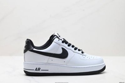 Genuine Nike Air Force 1 07 Air Force One Low-Top Versatile Casual Sports Shoes.