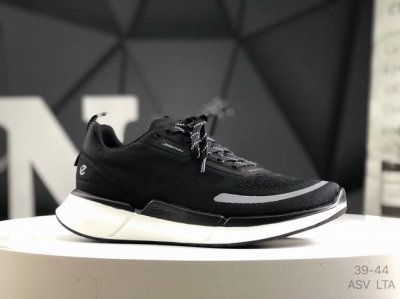 Ecco Biom Running Shoes New Year's Edition Sports Shoes Men's Breathable Trainin
