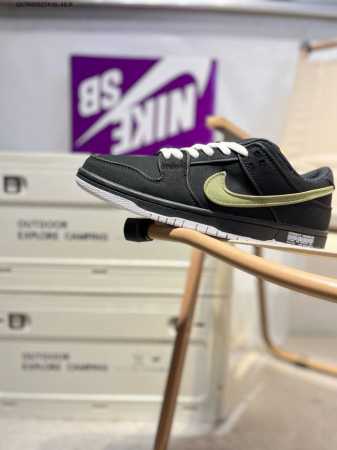 Nike Sb Dunk Low Canvas - Unbeatable Value For Money - Early Access Edition. Mad - Click Image to Close