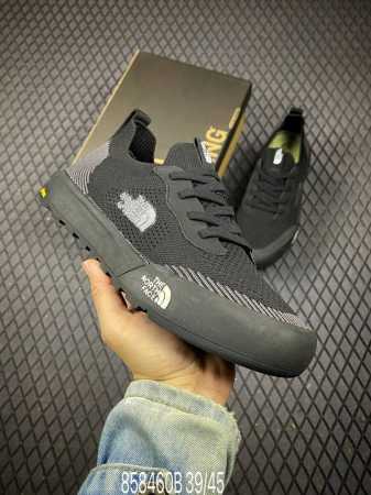 b Corporate-Level The North Face Clyffe Comfortable And Versatile Non-Slip We - Click Image to Close