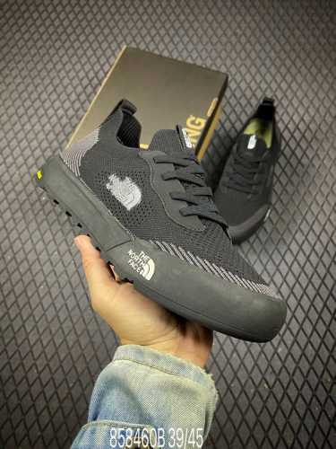 b Corporate-Level The North Face Clyffe Comfortable And Versatile Non-Slip We