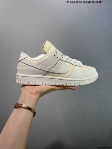 Nike Sb Dunk Low Pro Dunk Sb, As The Name Suggests, Features The Classic Dunk Li