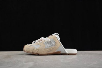 miumiu X New Balance 530 Series Italian Luxury Brand Miu Miu Joint Model Low-