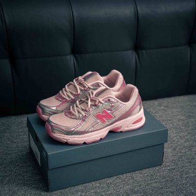 Core Private New Balance Vintage Running Shoes New Balance 740 Series New Balanc