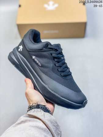 Corporate-Level Descente Boa Dual Is Urban Commuter Gore-Tex Fashionable, Comfor - Click Image to Close