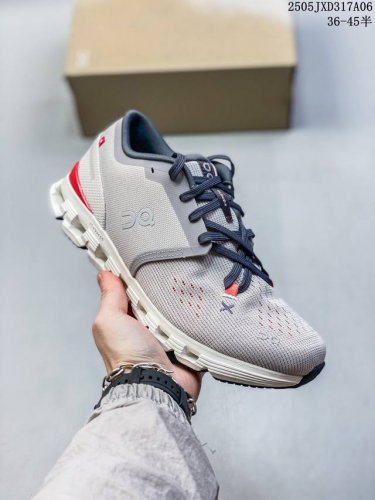 On Cloud X4 Comfortable And Fashionable, Slip-Resistant And Durable, Low-Top Tra