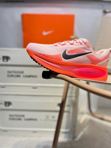 Nike Air Zoom Vomero 18 Comfortable Cushioning Anti-Slip Sports Running Shoes Fe