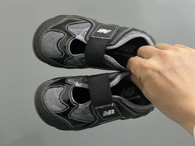 New 920 Mary Jane Mesh-Panel Velcro Children's Sandals Size: 24-37 Fashionable A