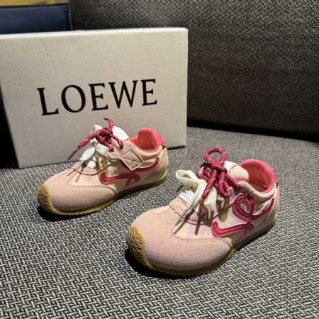 Loewe Roewe Two-Tone Collaboration Model With Hidden Velcro Closure Size: 27-37 - Click Image to Close