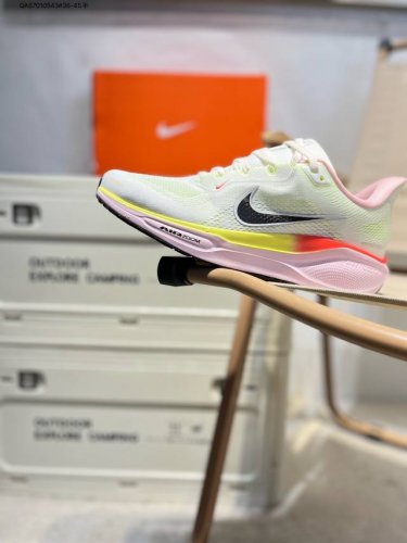 Nk Air Zoom Pegasus 41 Moon Landing Running Shoes. The Heel Area Provides Except