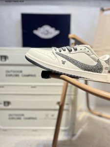 Company-Grade Top-Grain Leather Supreme X Jordan Air Jordan 1 Low Aj1 Low-Top Se