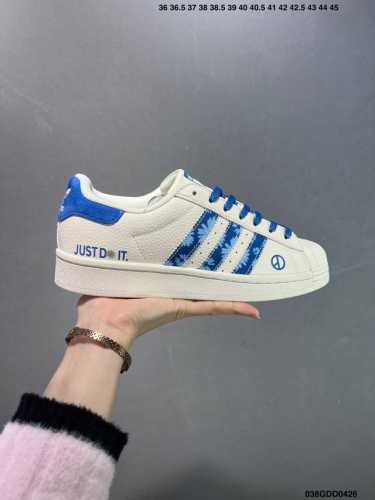 Company-Level Adidas Originals Gazelle Indoor Clover Casual Non-Slip Wear-Resist