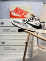 Company-Level First-Layer Pistusi X Jordan Air Jordan 1 Low Aj1 Low-Top Series B