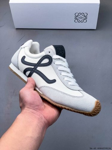 Loewe Ballet Runner 2.0 Calf Leather Round-Toe Lace-Up Low-Top Casual Shoes. Loe
