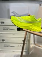 Saucony Endorphin Pro Coffee 4.0 Land Shark Speed Carbon Plate Training Running
