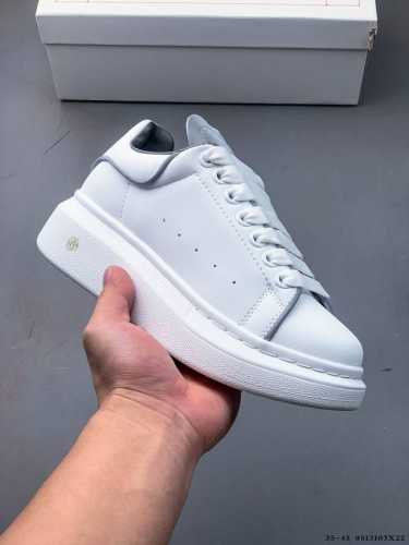 Alexander Mcqueen Classic Style I Can't Think Of Any Reason Not To Get It! Made