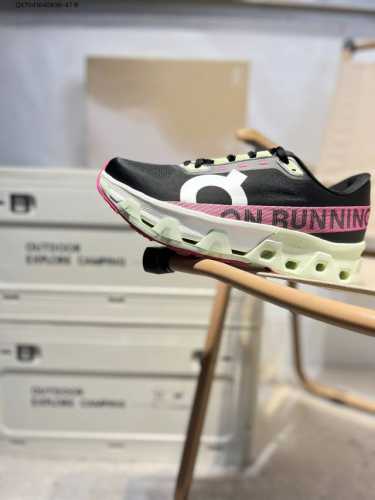ononpao's New Comprehensive Physical Training Sports Shoe Cloud X Is Comforta