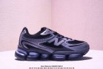 New Balance Nb U 0Ea Sports Running Shoes This Remake Of The Classic Shoe Adds T