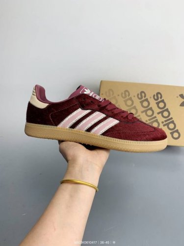 Adidas Samba Og Retro Samba Sneakers This Samba Shoe Showcases Quality Craftsman