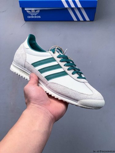 Adidas Sl 72 Rs Is A New Reset Version. This Retro Shoe Is Presented In Nylon Ma