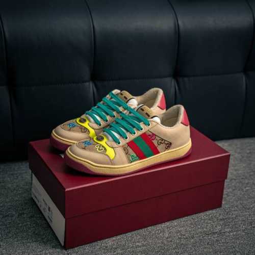Core Private Gucci~~2025 Latest Color Matching Small Dirty Shoes Casual Shoes Sp